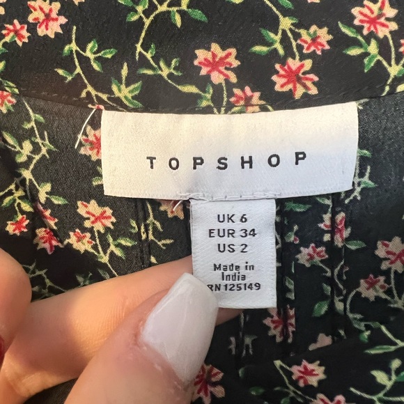 top shop flower mini dress with sleeves never been worn - Picture 2 of 3